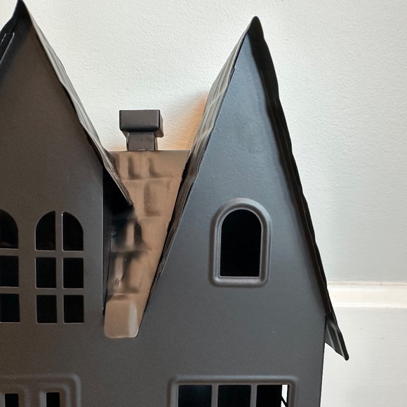 10" Lit Metal Black Halloween House - Hyde & EEK! - Picture 7 of 14